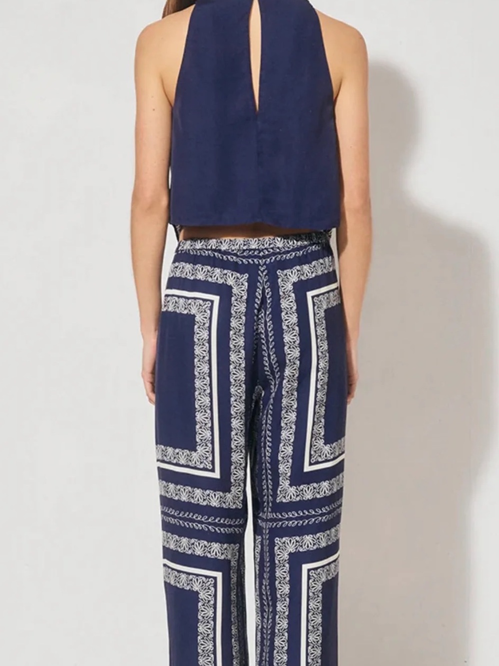 MON RENN
SERAFINA TOP | NAVY - Picture 4 of 4
